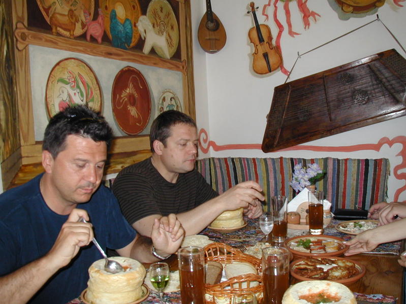 UKRAINE 2006320