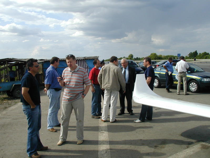 UKRAINE 2006329
