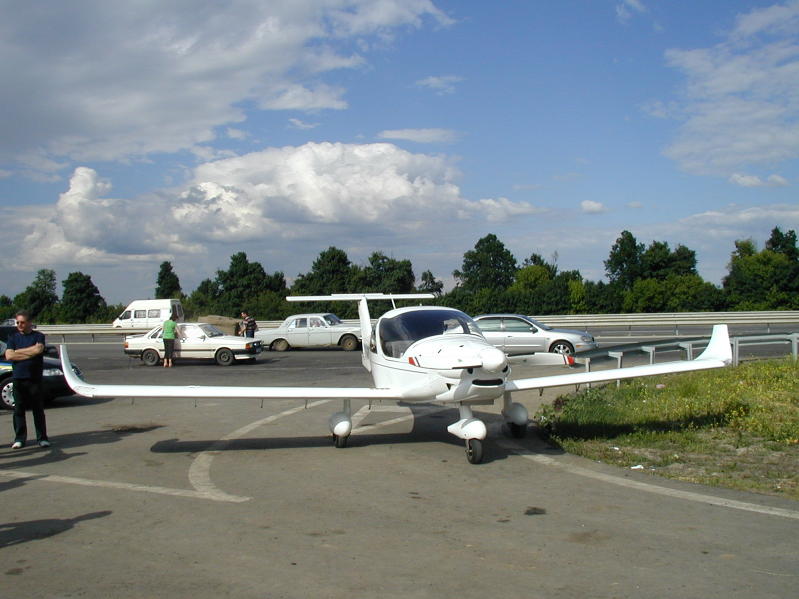 UKRAINE 2006332