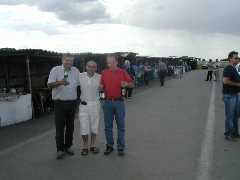 UKRAINE 2006342