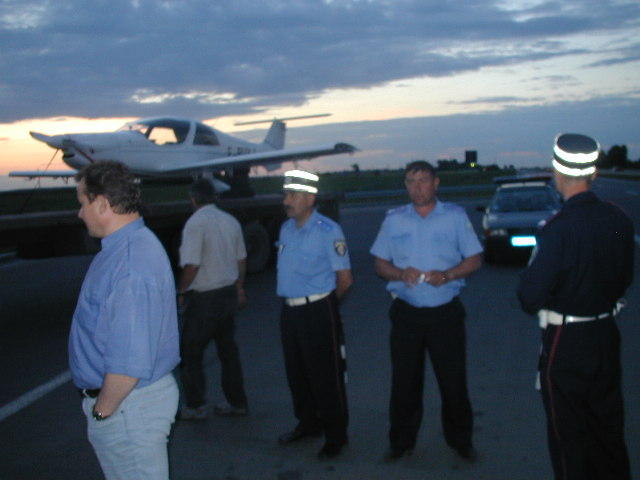 UKRAINE 2006317