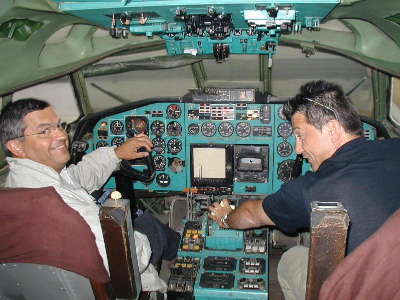 UKRAINE 2006265