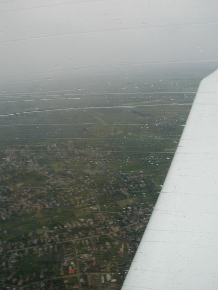 UKRAINE 2006105