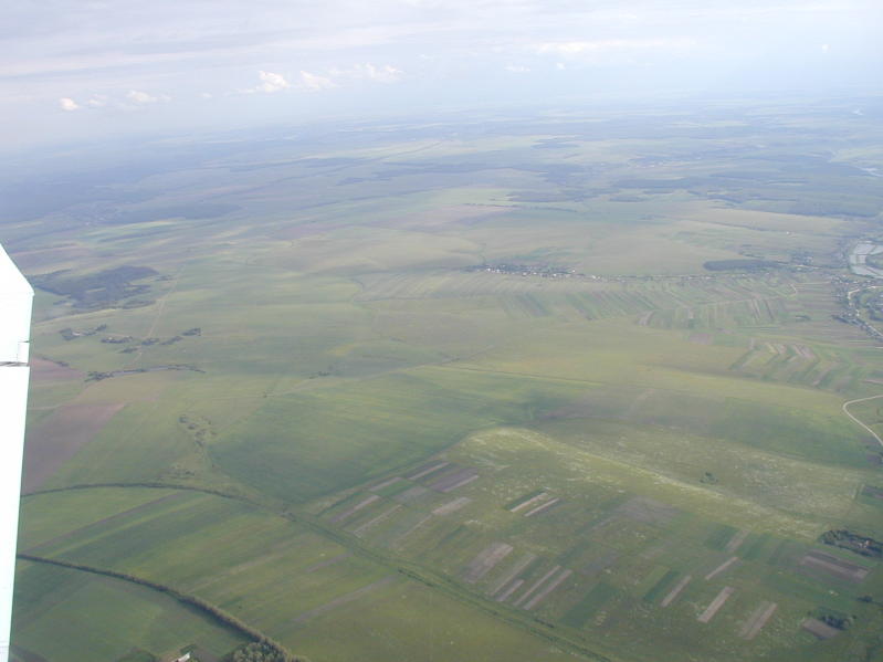 UKRAINE 2006145