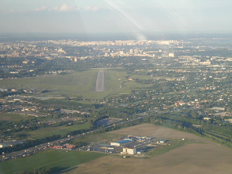 UKRAINE 2006167
