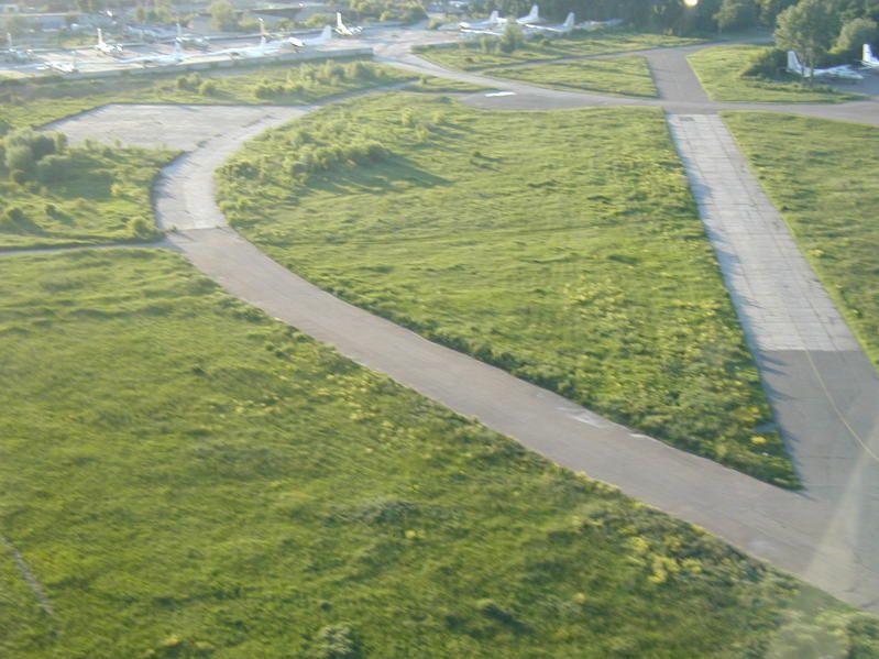 UKRAINE 2006172